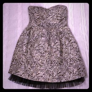 Forever 21 Cocktail Gold and Black SZ Small Dress